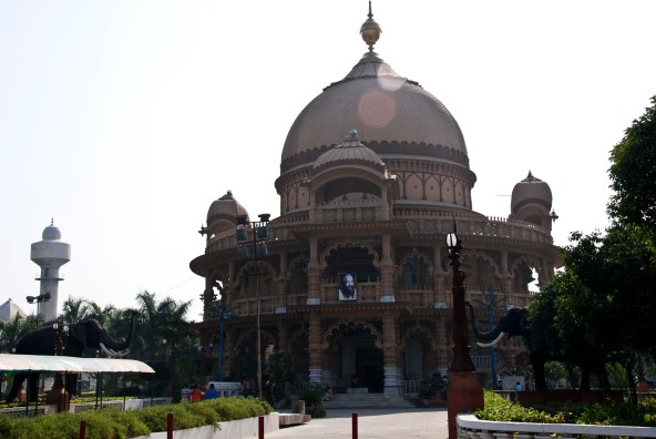 11-28-2006 Chatturpur Mandir (29)